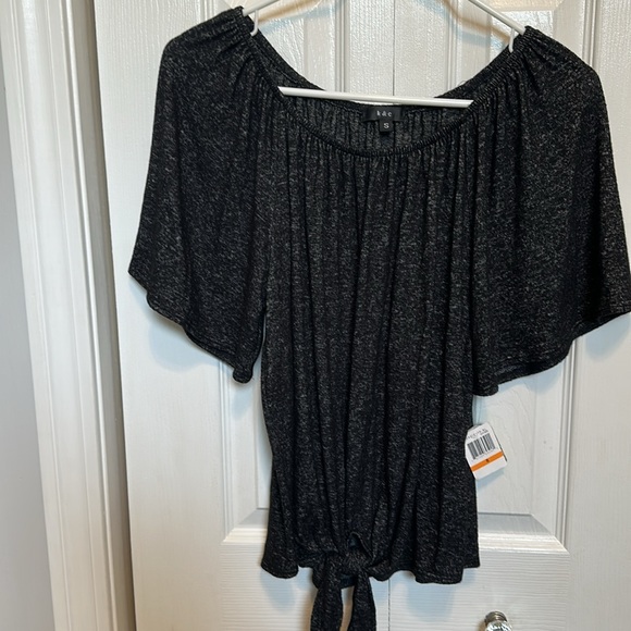 Kim & Cami Heathered Tie Front Lightweight Knit Top - Picture 3 of 3